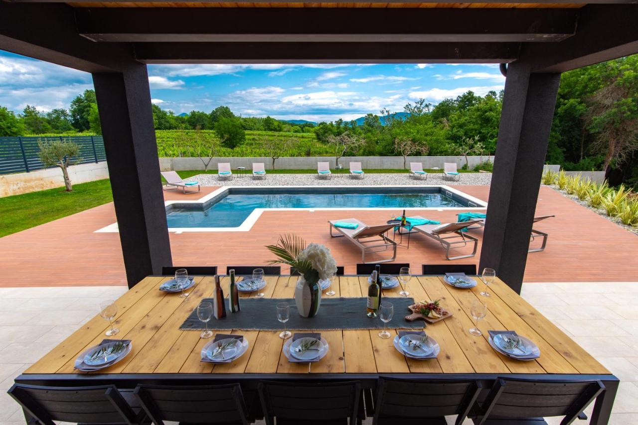 Villa Zara Santalezi Exterior foto