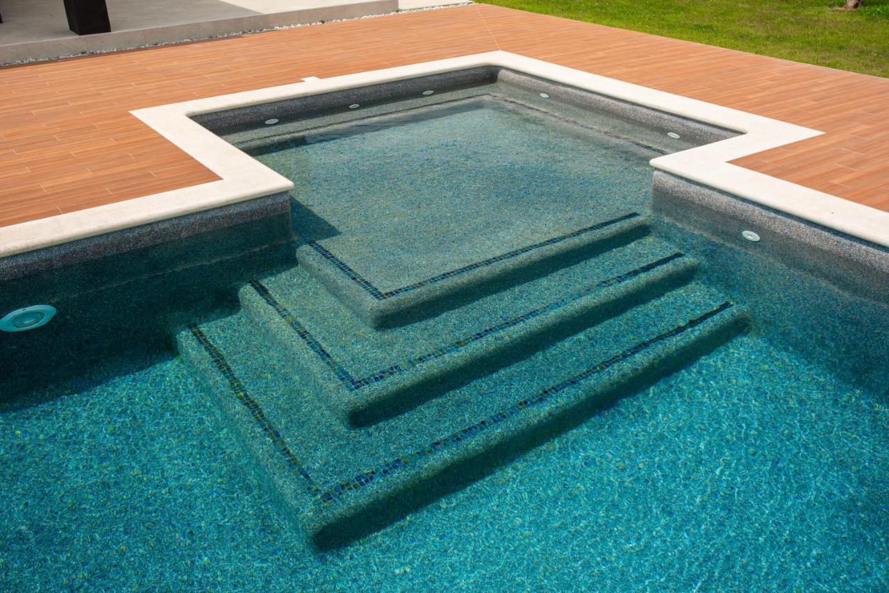 Villa Zara Santalezi Exterior foto